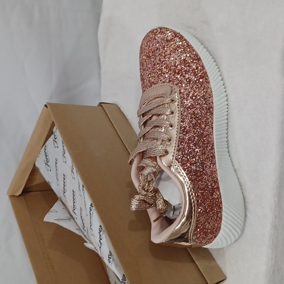 Forever Link Shoes - NIB Limited Forever Rose Gold Tennis Shoes 6.5